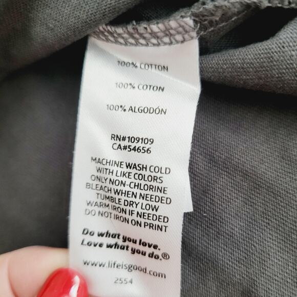 Life Is Good Shirt Womens XL Gray Crusher Tee Get Lost Get Found Book Reading - Picture 5 of 9
